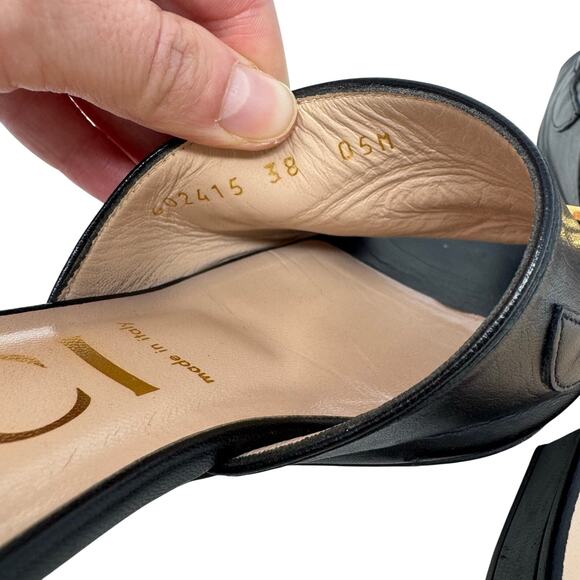 Gucci Zumi Black Leather GG Logo Slide Sandals Low Heel Mules Made Italy EU 38 - Picture 10 of 10
